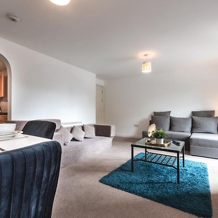 Best Price! Large Spacious 2 Bed Apartment - King Size Or Single Beds, Sofabeds, Smart Tvs, Free Parking سوثامبتون المظهر الخارجي الصورة
